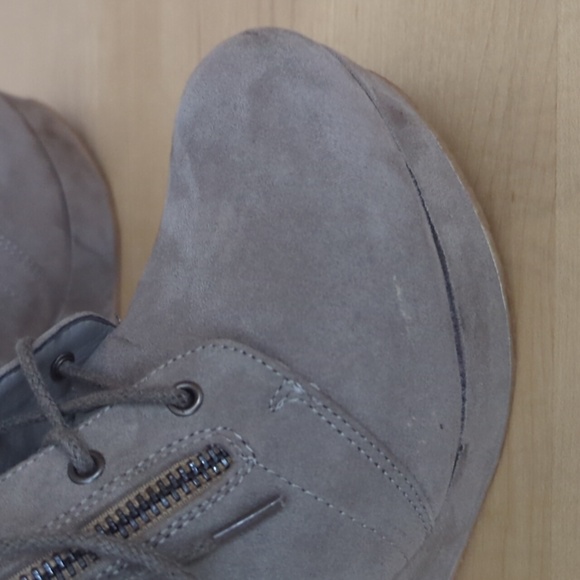 Shoe Dazzle Nivera Wedge Booties faux Suede Grey - Picture 7 of 9